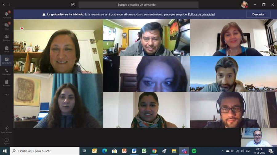 Egresados del Área de Administración se reunieron en comité a distancia