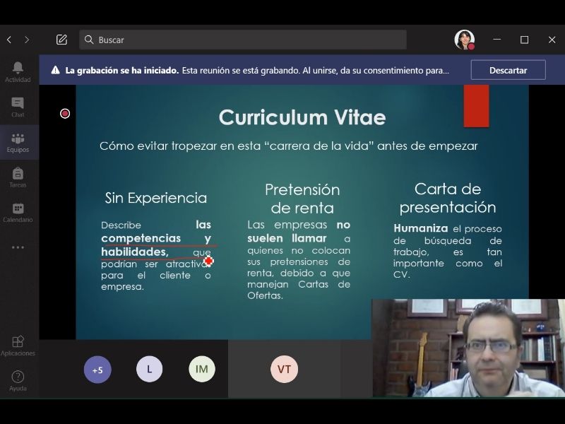 Entregan claves para ingresar al mundo laboral