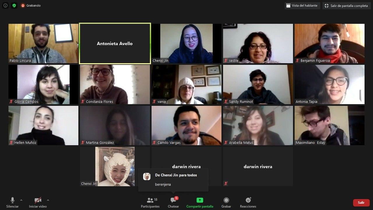 Estudiantes de Iquique aprenden virtualmente chino mandarín