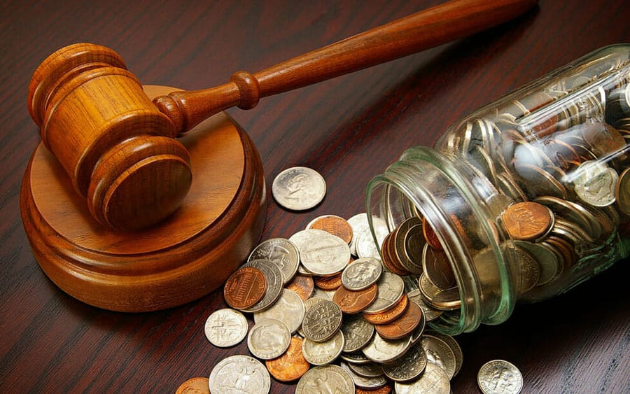 Facultad de Derecho orienta a la comunidad en torno al cobro de pensiones alimenticias