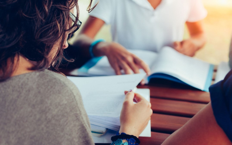 Tomasinos de Los Ángeles y Talca se adjudican concurso de inserción en líneas de investigación