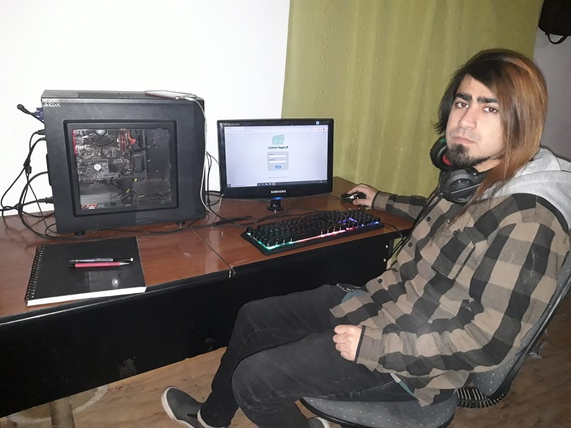 Estudiantes asumen desafío de realizar práctica profesional en teletrabajo