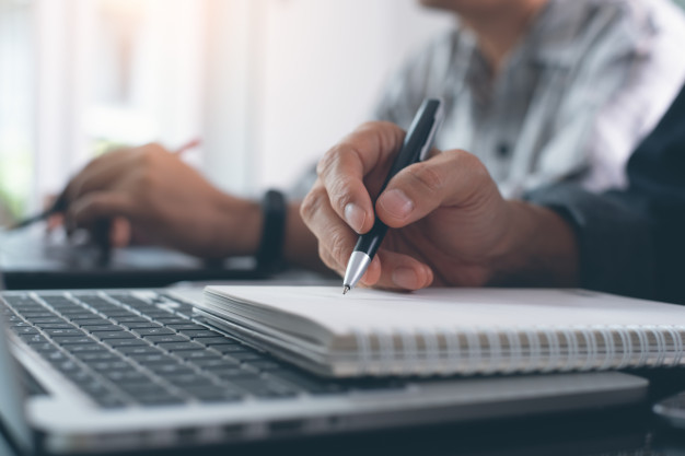 Mira aquí como postular a intercambios estudiantiles internacionales online