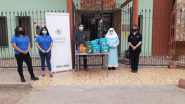 Santo Tomás Copiapó entrega aporte a Hogar Nuestra Señora de la Candelaria