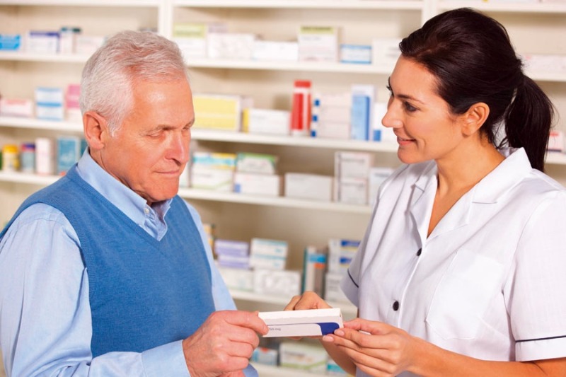 Técnicos en Farmacia, centrados en una atención humanitaria