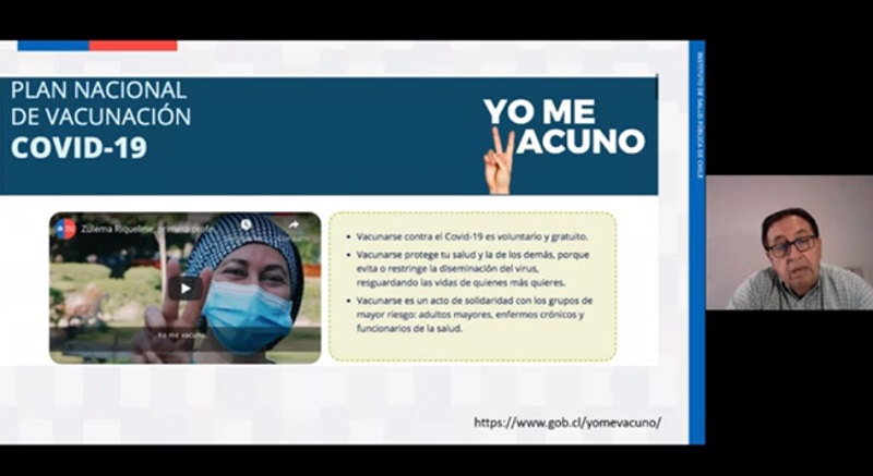 Dr. Vásquez en UST Santiago: En pandemia, una vacuna surge para proteger, evitar propagación y que siga muriendo gente
