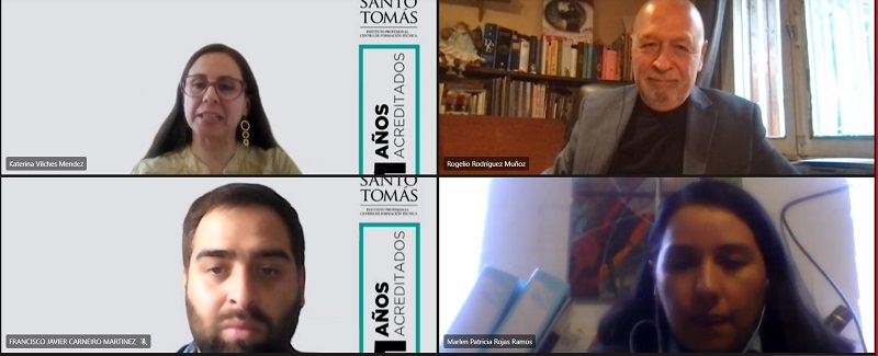 Santo Tomás San Joaquín realizó conversatorio para incentivar la lectura en el día del libro