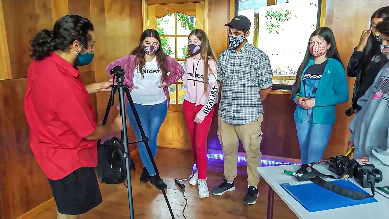 Estudiantes penquistas apoyan el desarrollo cultural en la Patagonia chilena