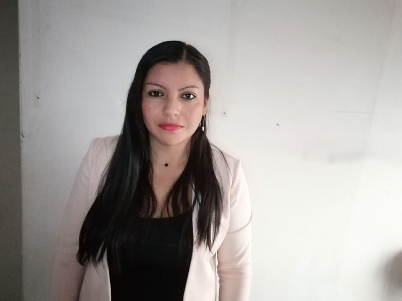 Roxana Muñoz: “Estar dentro de la institución como colaboradora me ha ayudado a ampliar mis conocimientos”