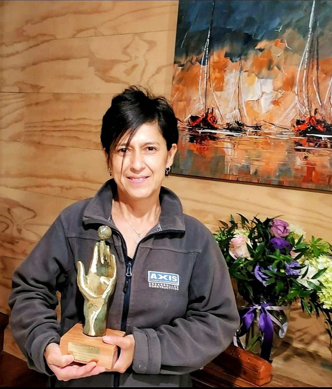 Puertomontina recibe Premio "Mujer en obra" otorgado por la Cámara Chilena de la Construcción
