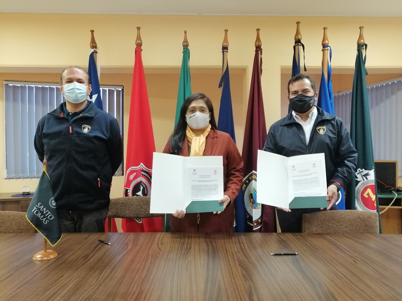 CFT-IP Santo Tomás y Cuerpo de Bomberos de Arica firmaron convenio de colaboración en el aniversario 170° de la Institución
