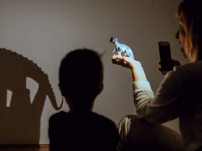 Actividades cotidianas para jugar y aprender con los niños y niñas en casa