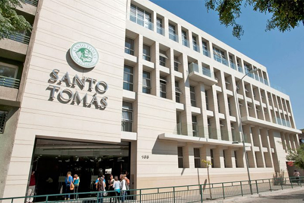 Calidad avalada: La Universidad, el IP y el CFT Santo Tomás se encuentran acreditadas