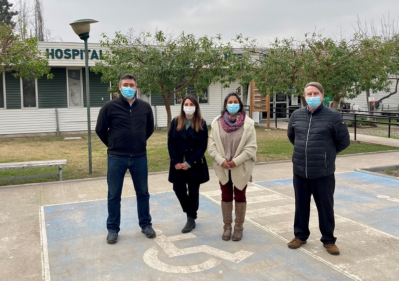 Autoridades de Medicina Veterinaria de UST Santiago compartieron experiencia con directivos de la UBO en Campus Catemito