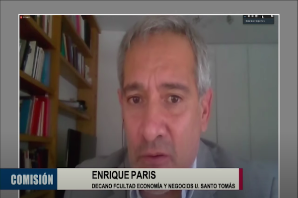 Decano Enrique Paris: “El problema que debiéramos intentar resolver son la alta rotación directiva y las desvinculaciones motivadas por factores políticos”