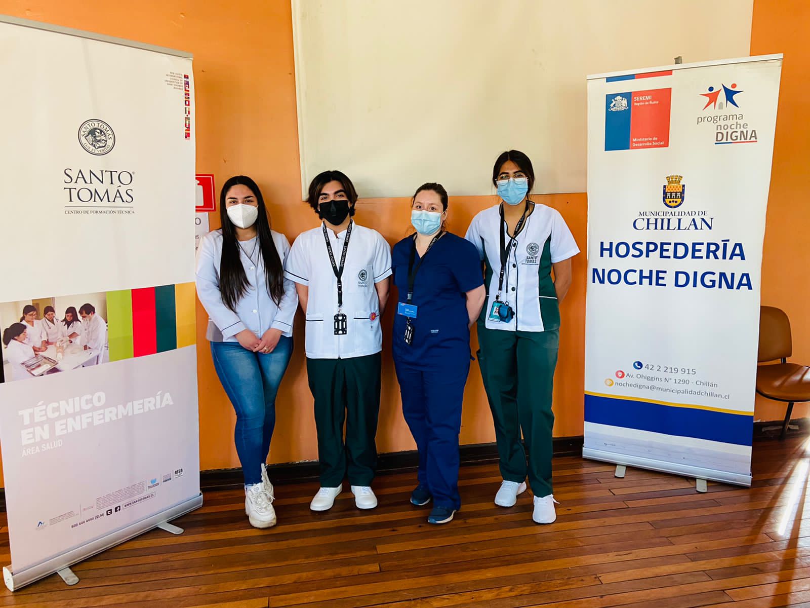 Estudiantes de Tens realizan operativo de salud en hospedería de Chillán