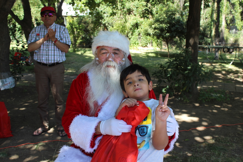 Santo Tomás Puente Alto celebra navidad en familia