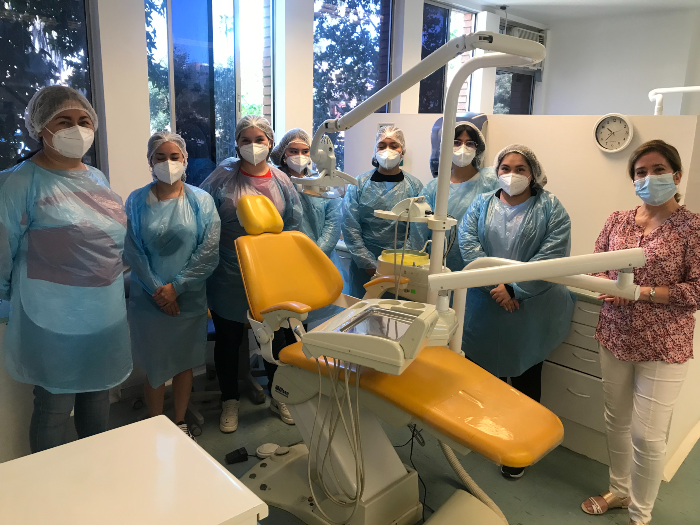 Futuras tomasinas de Técnico en Odontología visitaron la Sede Santiago Centro