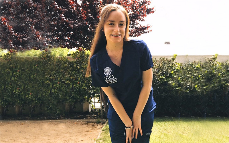 Valentina Bonati, alumna de Enfermería: “Cuando vas a los voluntariados regresas a tu casa con muchas emociones”