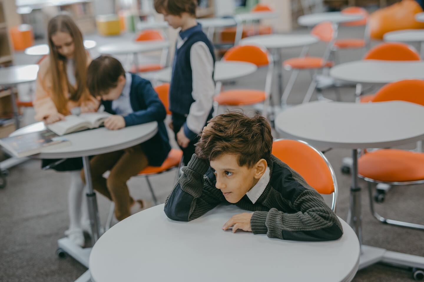 Especialistas entregan consejos para prevenir, detectar y enfrentar la violencia escolar