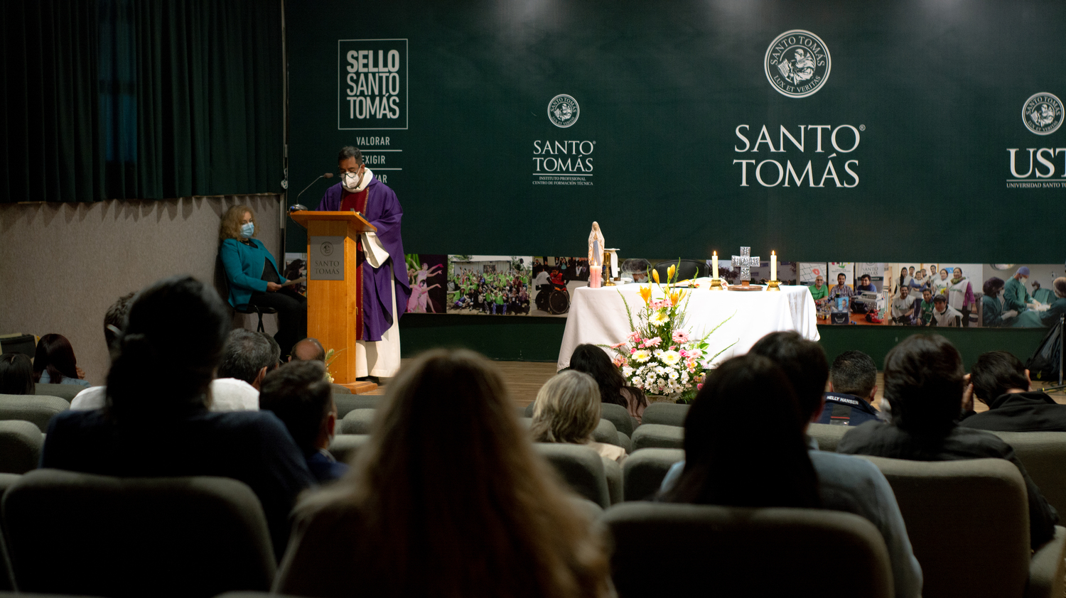 Comunidad de Santo Tomás Concepción celebra misa de Inicio de Año Académico