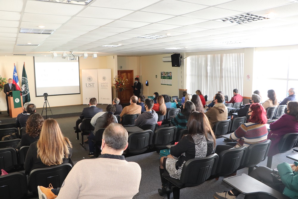 Con charla magistral enfocada al “Centralismo y Descentralización” Santo Tomás Osorno presentó su Cuenta Pública 2021 e Inauguró Año Académico 2022