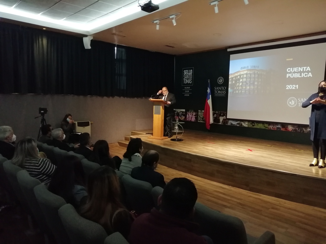 Santo Tomás Concepción inaugura el nuevo año académico con Cuenta Pública 2021