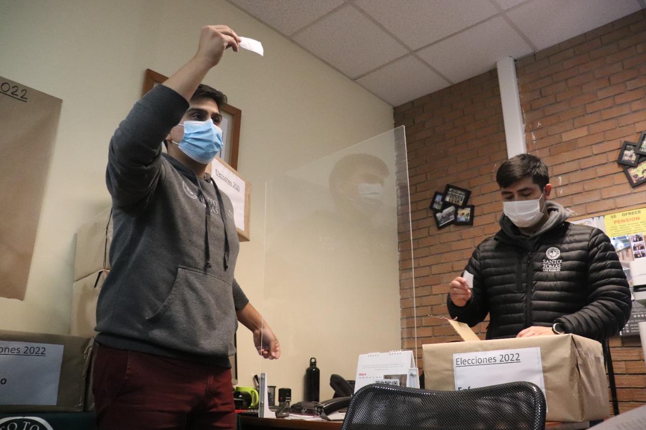 Cinco listas fueron electas para representar a estudiantes de Santo Tomás Los Ángeles