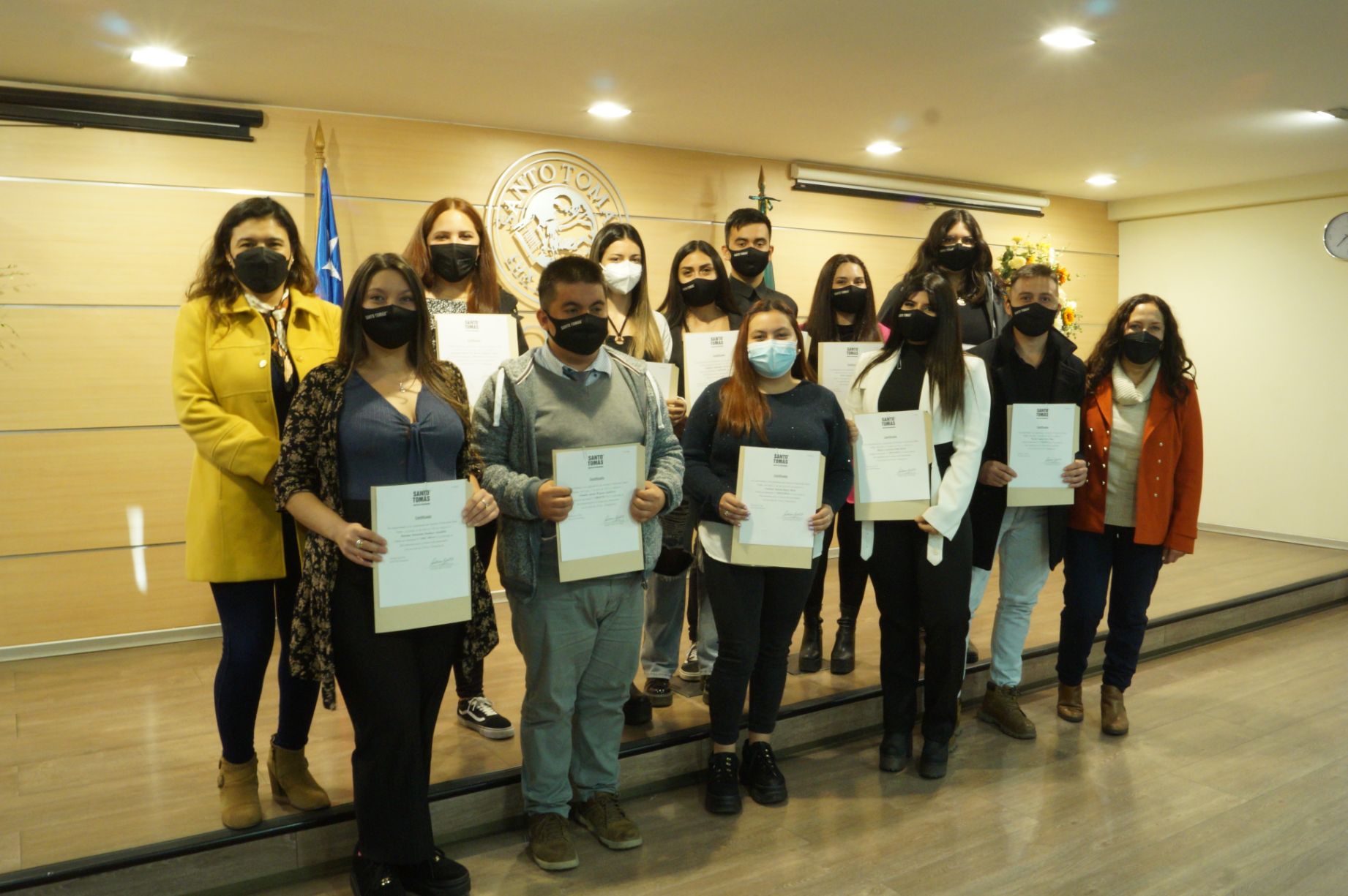 Estudiantes del área Ciencias Sociales recibieron sus certificaciones académicas