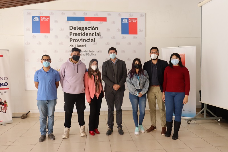 Delegados estudiantiles de Ovalle participan en diálogos ciudadanos con Subsecretario de Transporte