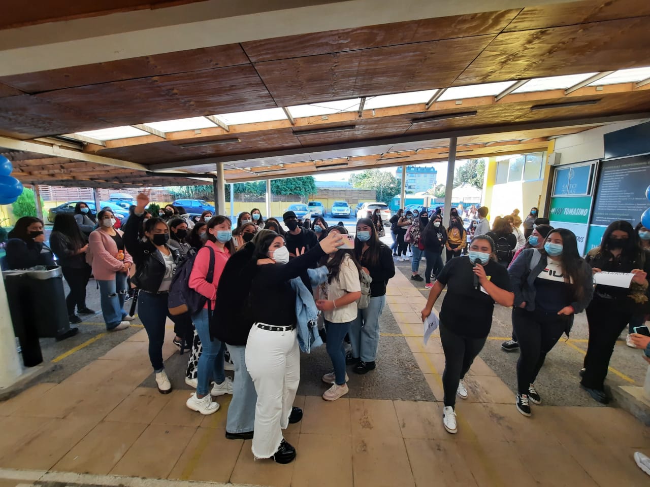 Servicio Social realiza bienvenida a estudiantes de primer año