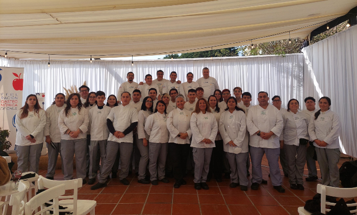 Tomasinos de Santiago Centro participan en seminario gastronómico