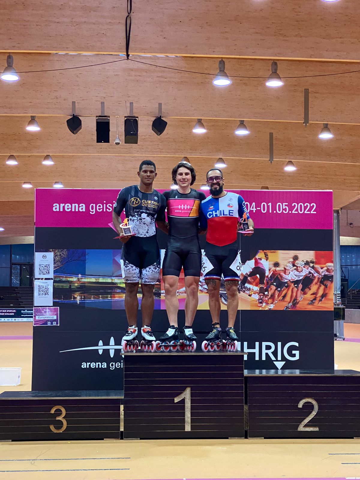 Ricardo Verdugo, estudiante de Santo Tomás San Joaquín, obtuvo medalla de oro en Alemania