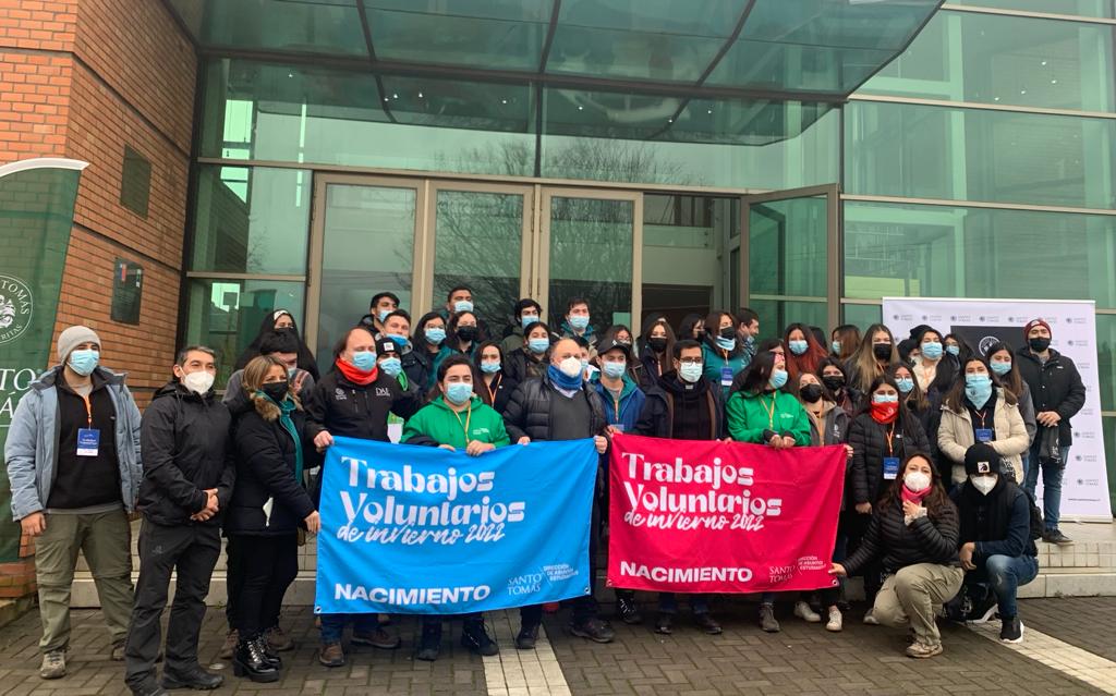 Decenas de estudiantes voluntarios Tomasinos de Biobío, Ñuble y Maule iniciaron Trabajos de Invierno en Nacimiento.