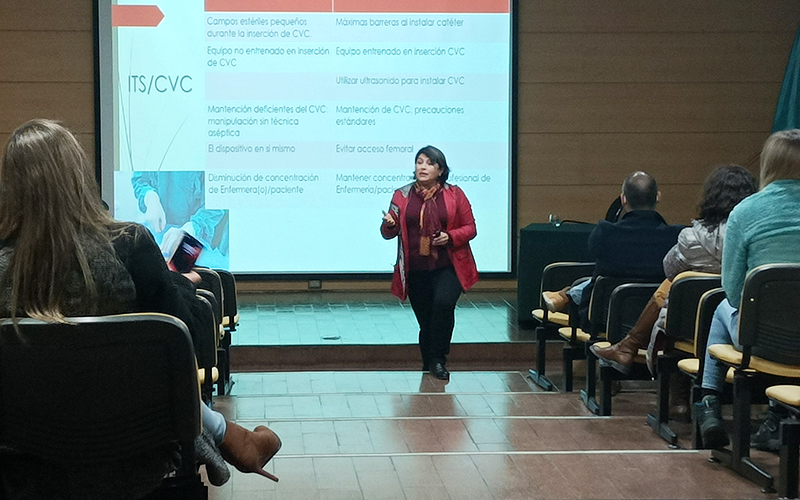 Carrera de Enfermería de UST Viña del Mar organizó jornada de actualización para sus egresados