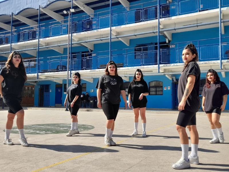 Tomasinas realizaron presentación de danza en Liceo Diego Portales