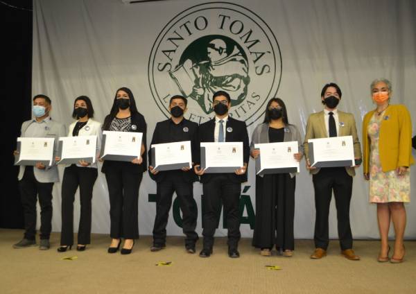 210 nuevos profesionales recibieron su título en Santo Tomás Copiapó