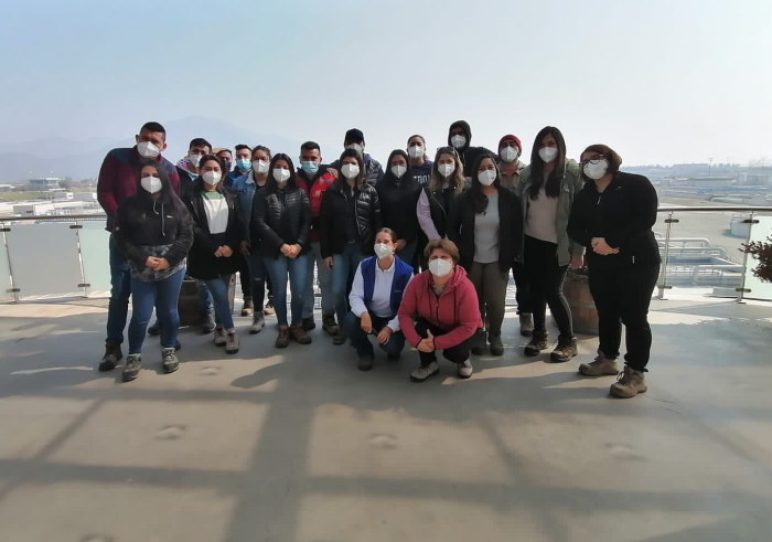 Tomasinos de Ingeniería en Prevención de Riesgos visitan planta de tratamientos residuales