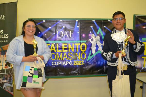 Estudiantes de Santo Tomás demostraron todo su talento en competencia artística
