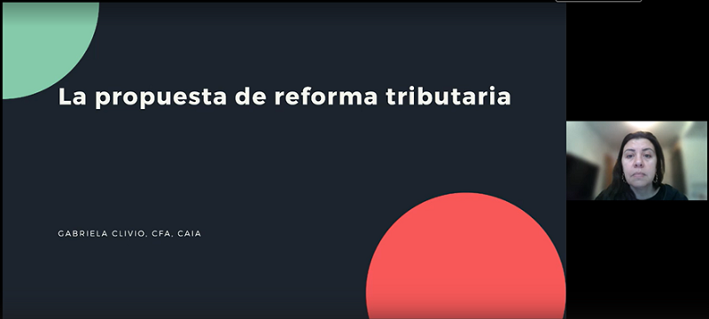 Expositora en Seminario sobre Reforma Tributaria: Estos conversatorios son muy importantes para los estudiantes