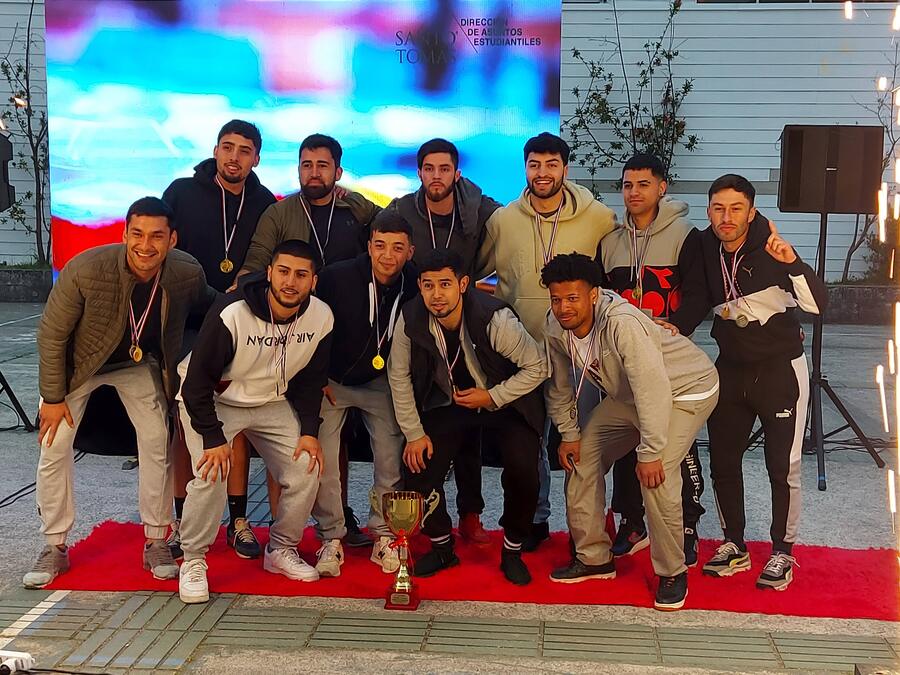 Olimpiadas Deportivas Regionales Sur: Puerto Montt recibió a tomasinos de Temuco, Valdivia y Osorno