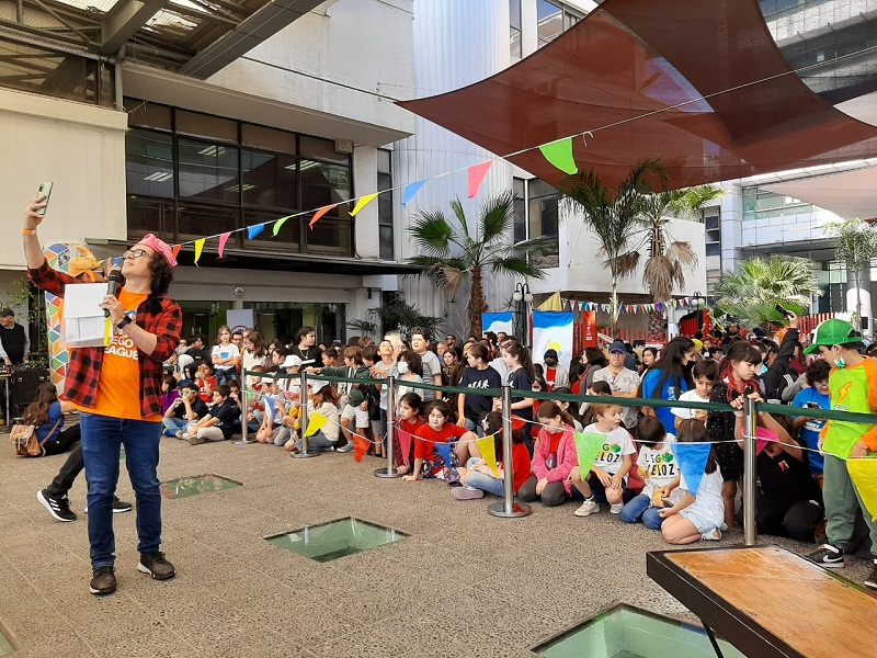 UST Santiago abrió sus puertas para albergar la FIRST LEGO League
