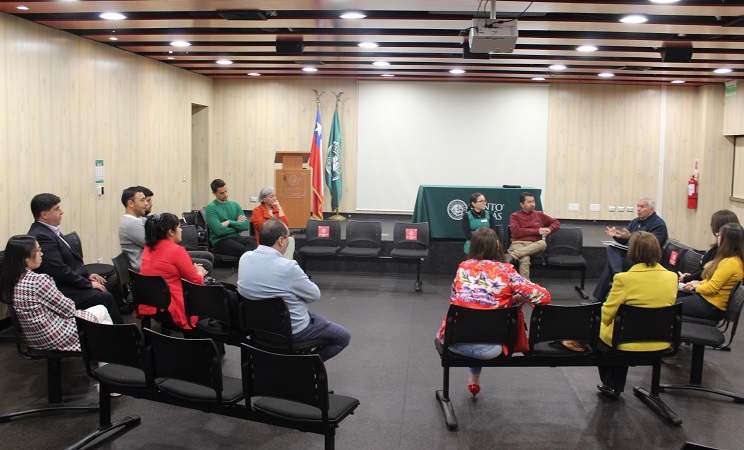 Nuevo Decano de Salud se reunió con estudiantes y académicos en sede Santo Tomás Antofagasta