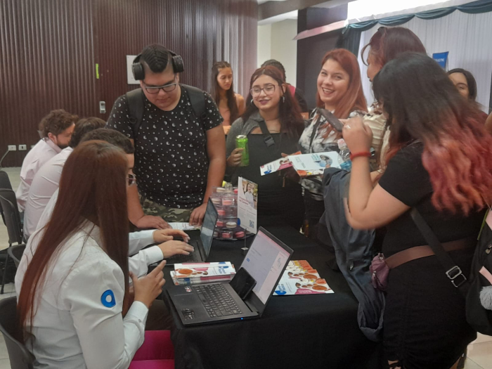 Santiago Centro se sumó a la Semana de la Empleabilidad, Emprendimiento e Innovación