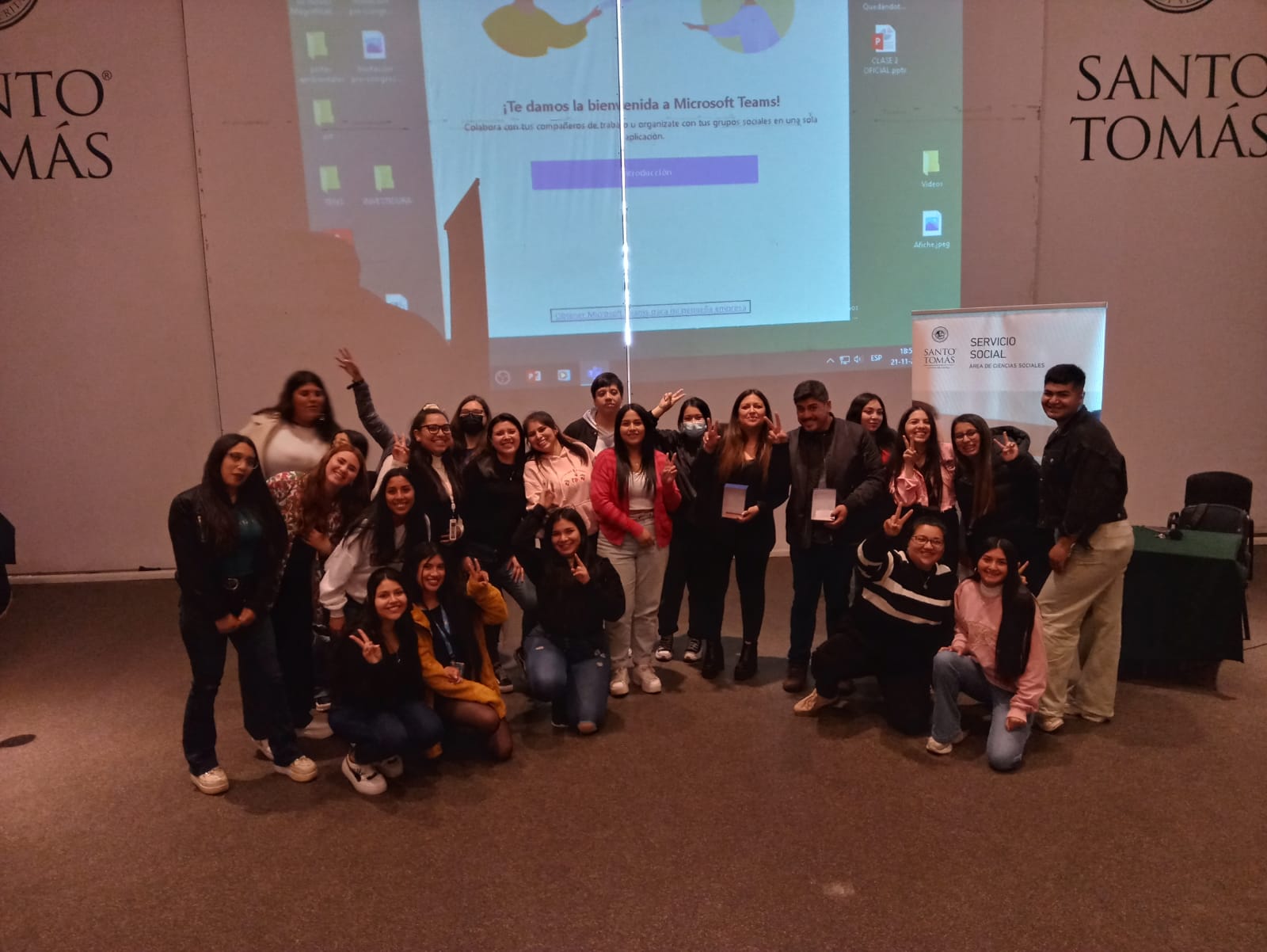 Egresados de Santo Tomás La Serena fueron parte de conversatorio con estudiantes de la carrera de Servicio Social