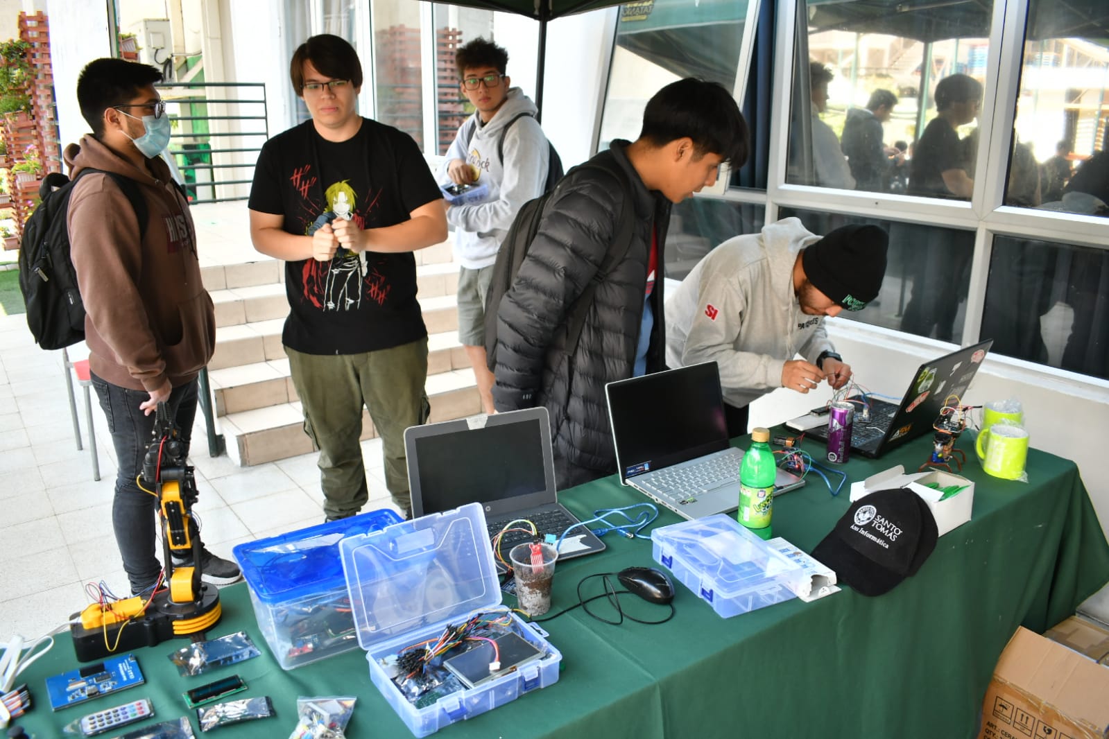 Estudiantes de Ingeniería en Informática desarrollaron el JAM en Santo Tomás sede Iquique