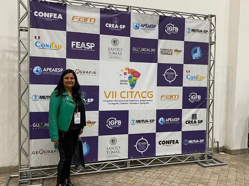 Ingeniera ovallina representa a Chile en congreso internacional de Topografía