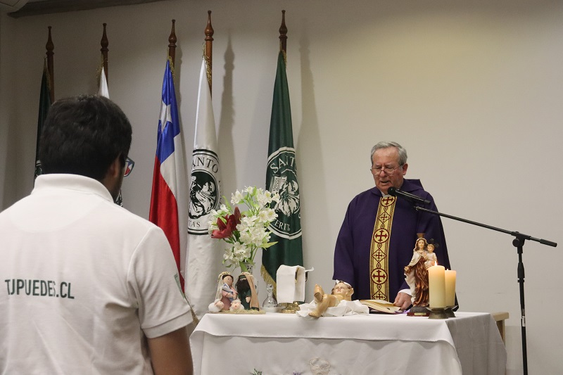 Santo Tomás sede Ovalle celebró tradicional Misa de Navidad