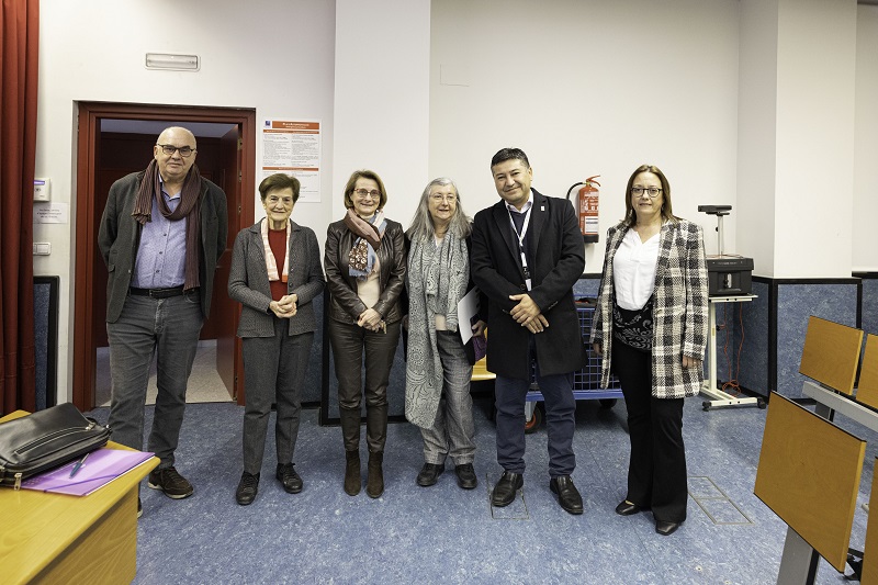 Rector UST Santiago participó en Congreso de Ética y Filosofía Política en España