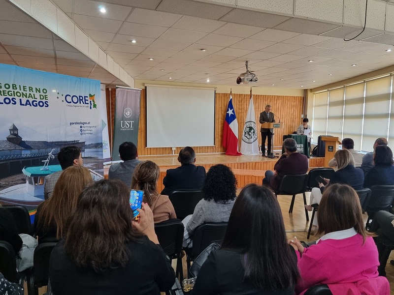 750 adultos mayores recibirán asistencia profesional y ayudas técnicas de Santo Tomás